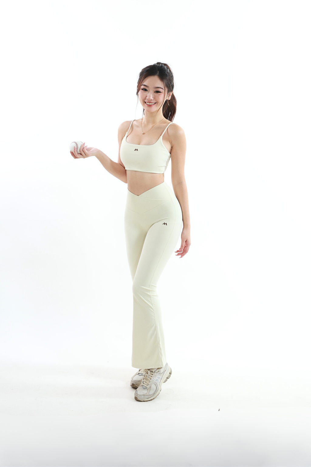 AMpower Flare Sand